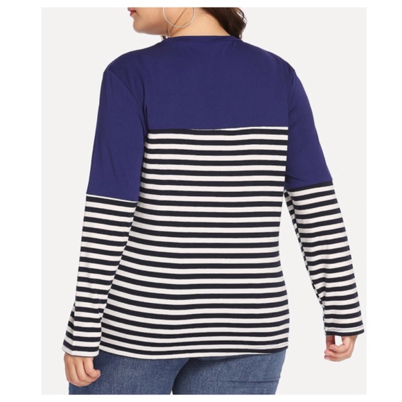 ➕ Navy Contrast Stripe Tee - Picture 3 of 5